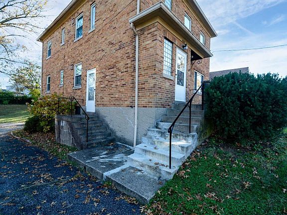 3rd image of 4203 South Ave