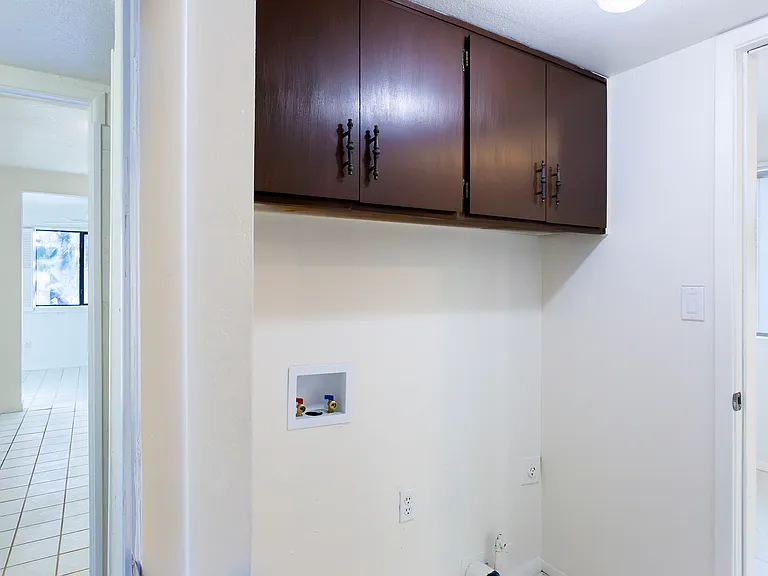 1714 W Meadow Hills Dr — Photo 39