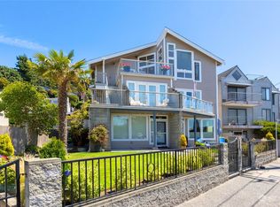 3714 Beach Dr SW APT 3, Seattle, WA 98116