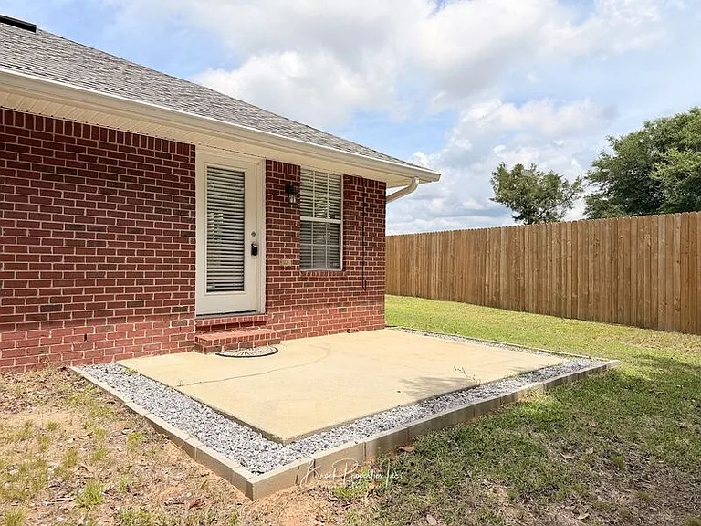 4718 Lemoyne Vis — Photo 25