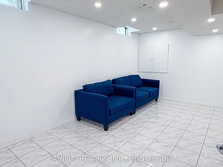 2 Bute Ct #LOWER — Photo 3