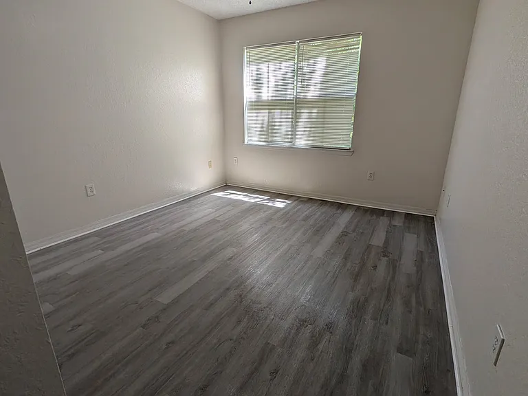 18001 Richmond Place Dr #1224 — Photo 9