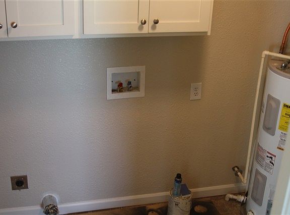 5th image of 410 Church St