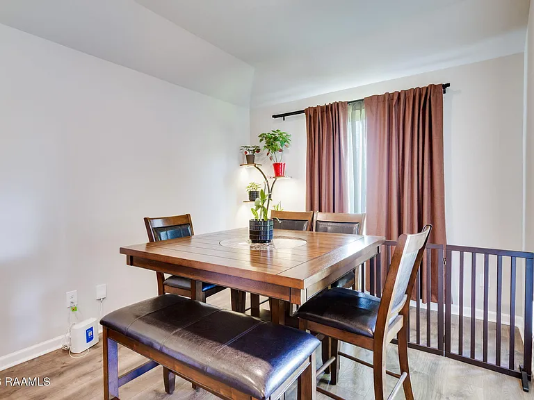 108 Harvest Hill Dr — Photo 8