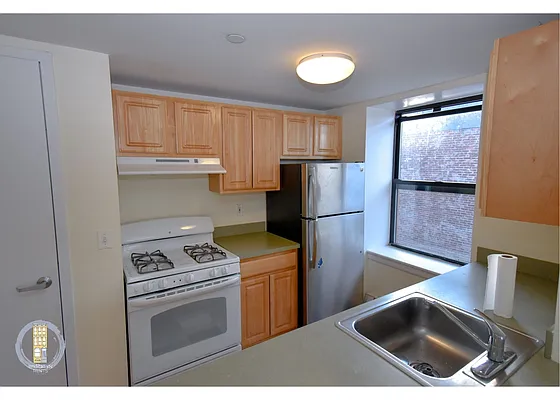 Rented by Brooklyn Rentals NYC | media 3