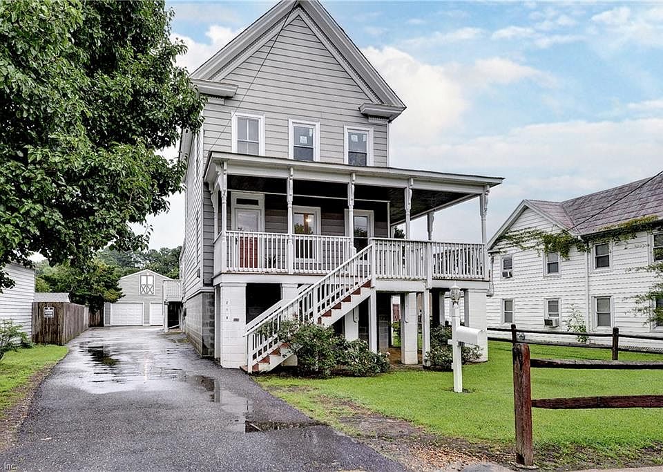 1st image of 216 Beach Rd