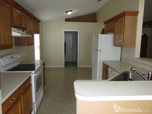 2nd image of 11736 Pethrick Dr