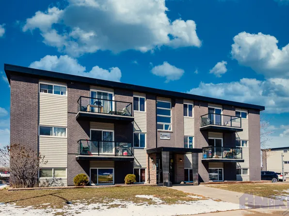 2112 Ste Cecilia Ave, Saskatoon, SK S7M 0P2