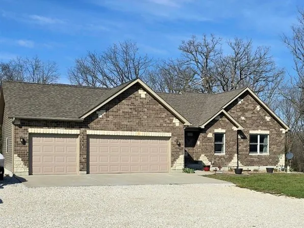 29 Fox Run Dr, Wright City, MO 63390