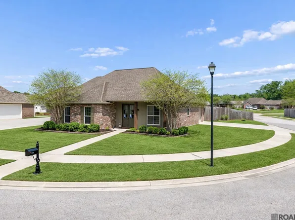 16995 Bentons Ferry Ave, Greenwell Springs, LA 70739