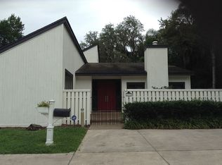 279 Lake Elbert Dr NE, Winter Haven, FL 33881