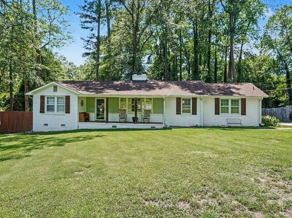 120 Carlton Dr, Mauldin, SC 29662