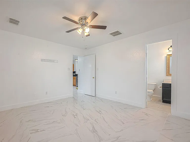 20939 Young Meadows Way — Photo 13