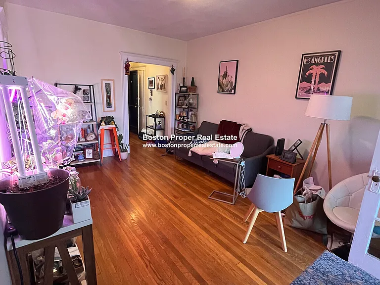15 Melvin Ave #9 — Photo 1