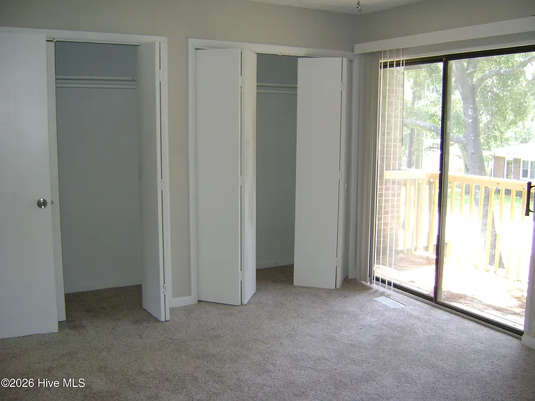 113 Bonner Ave #107 — Photo 4