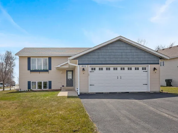 1855 W Shore Dr SW, Hutchinson, MN 55350