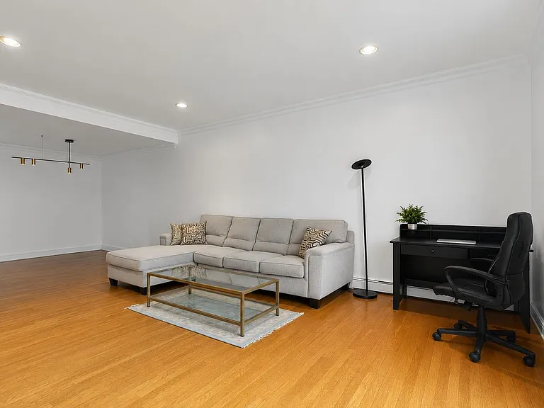9 Hackensack Plank Rd — Photo 5