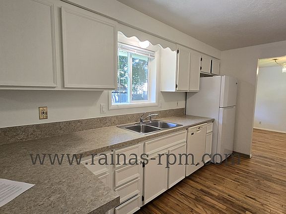 4th image of 4051 S Ticonderoga Way