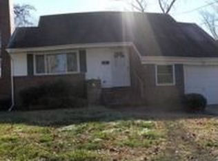 36 Winston Ave, Newport News, VA 23601