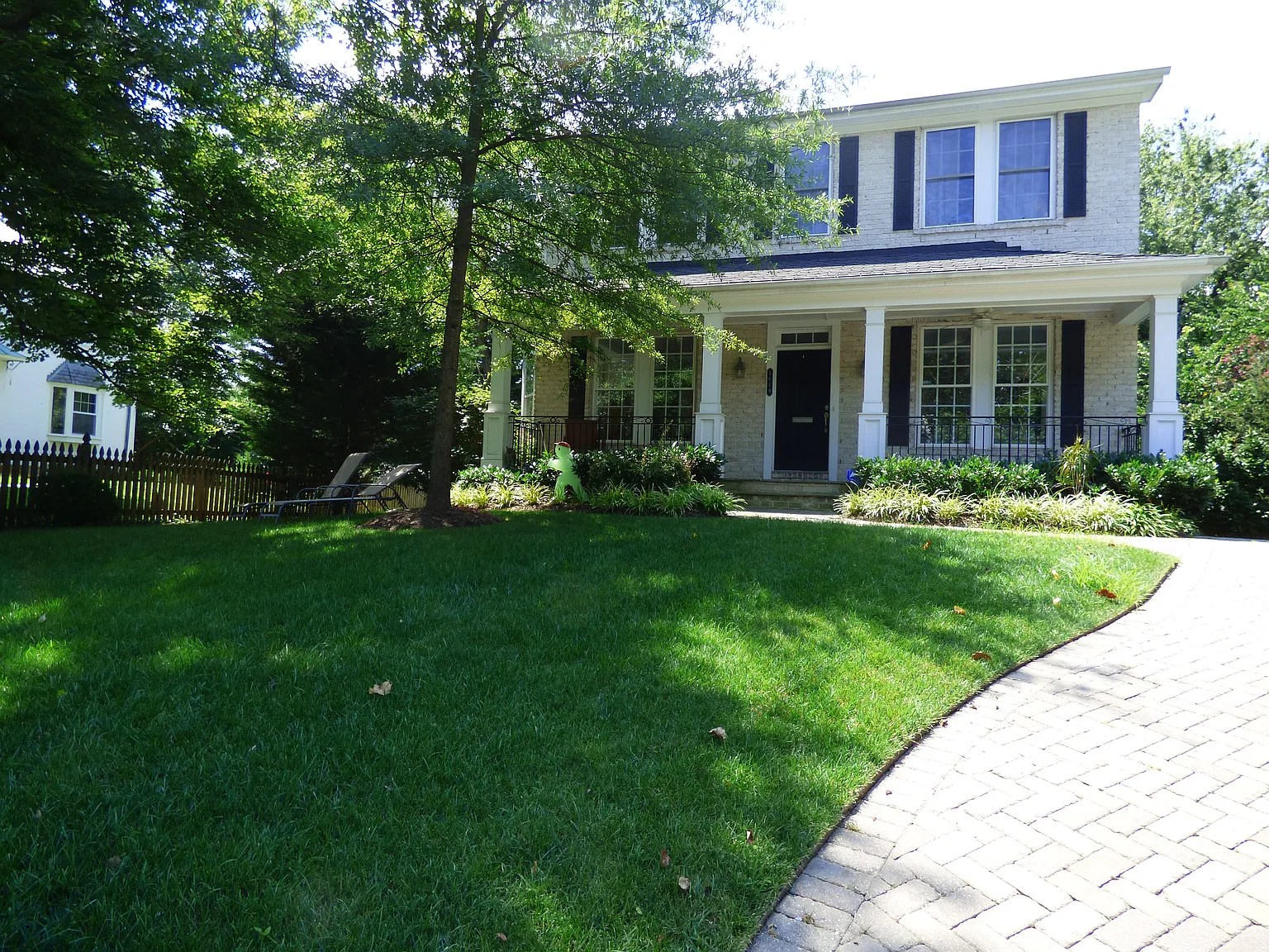 4618 Harrison St photo 1