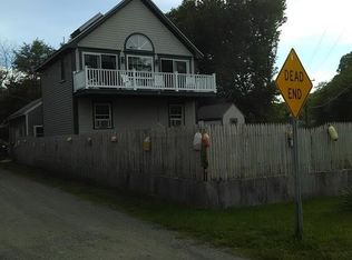 9 John Oldham Rd, Prudence Island, RI 02872