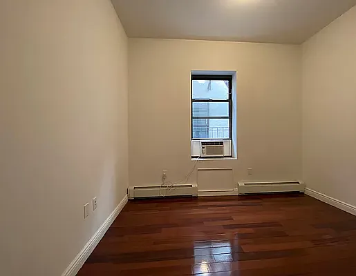 Rented by Portman Realty Corp | media 40