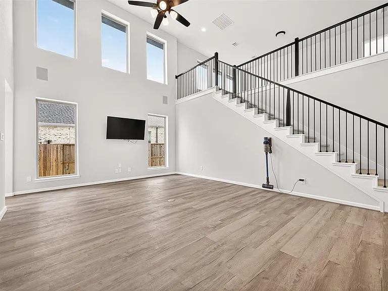 7438 Denali Dr — Photo 11