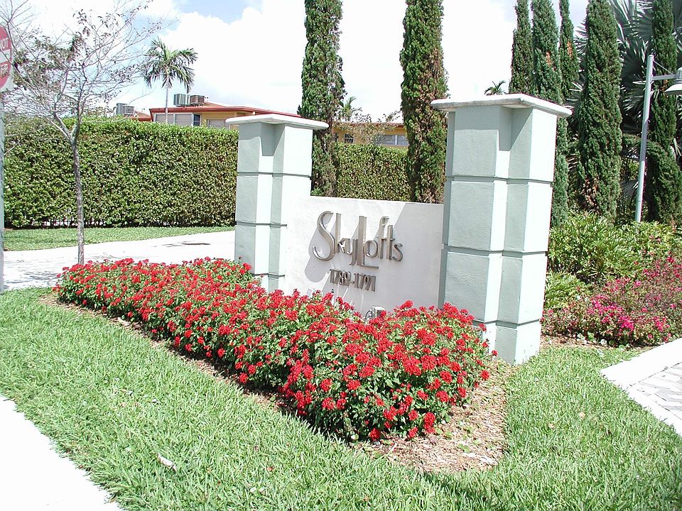 1st image of 1789 Miami Gardens Dr #W503