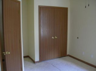 722 Hillside Rd, Waynesville, MO 65583