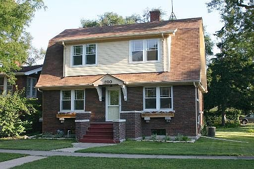 1st image of 820 W Mason Ave