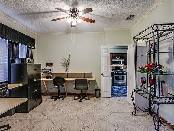 3rd image of 2301 Misty Trail Ln