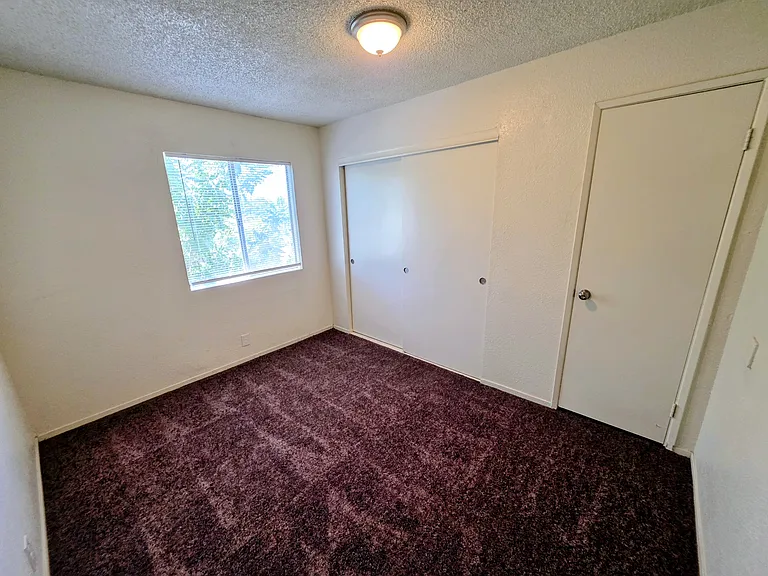 238 S Allen St #B — Photo 7