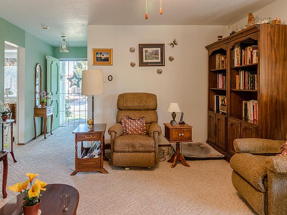 4th image of 1120 Enview Ct