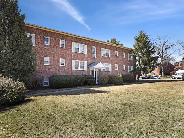 5700 Washington Blvd, Arlington, VA 22205