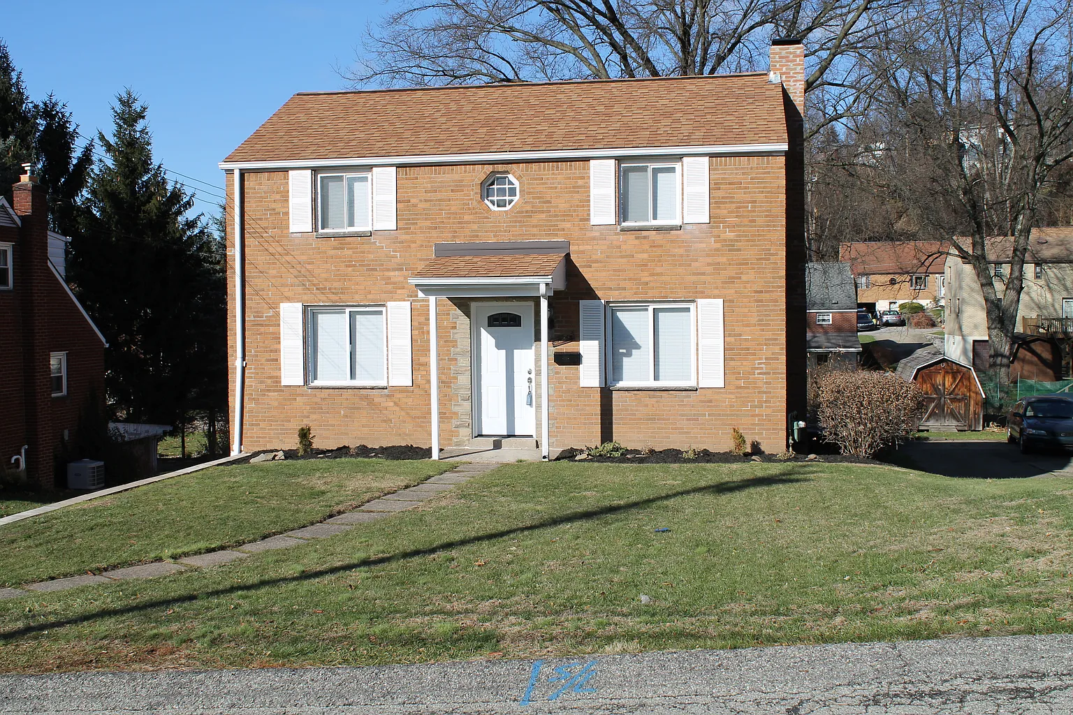 124 Parkwood Rd photo 1