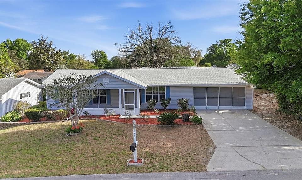 1st image of 8013 SW 108th Loop