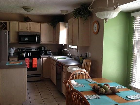4th image of 8348 Old Ivory Way