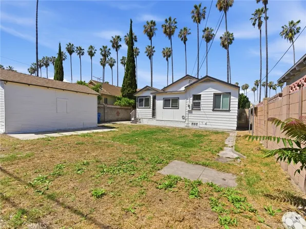 4900 8th Ave, Los Angeles, CA 90043