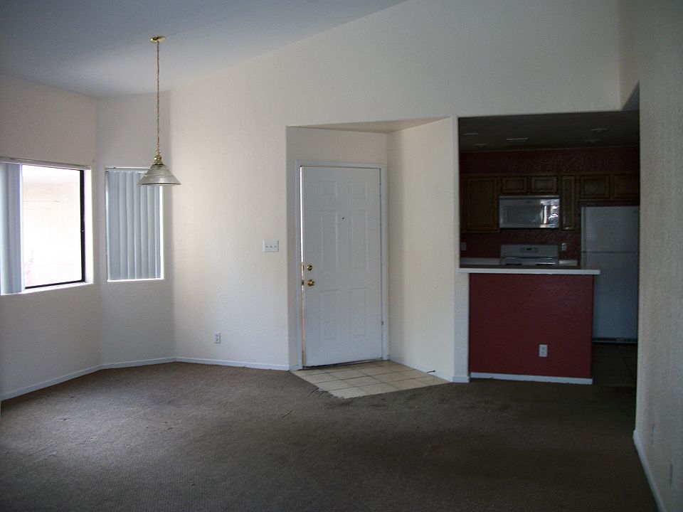 1st image of 5048 S Rainbow Blvd #206