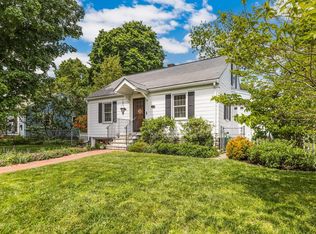 203 Melbourne St, Portsmouth, NH 03801
