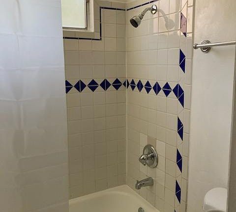 3rd image of 4176 Inglewood Blvd APT 3A