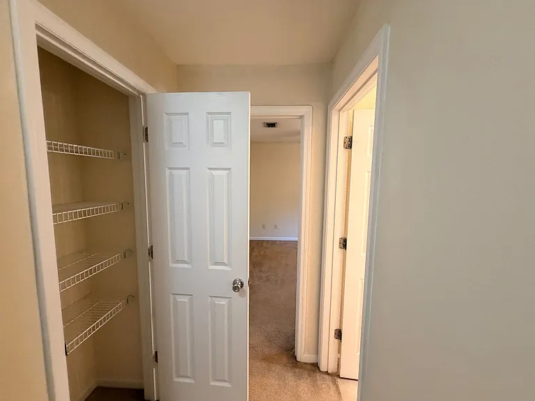 1704 N Patterson St #4 — Photo 15
