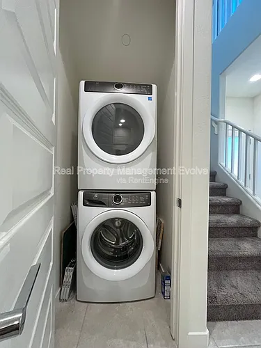 4064 E Pony Ln #101 Photo 1