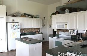 5th image of 3460 Fox Wood Dr
