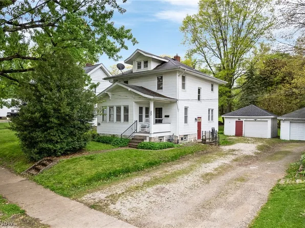 33 Fairlawn Ave, Rittman, OH 44270