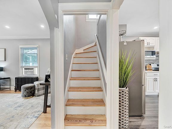 4th image of 19 Westmoreland Road