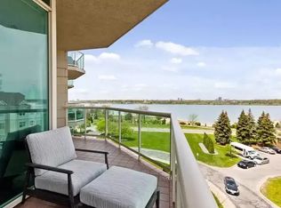 5055 Riverside Dr E, Windsor, ON N8Y5A6