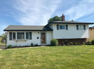 3104 Nottingham Dr, Parma, OH