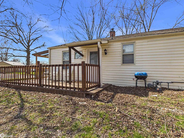 252 Boulevard Rd — Photo 3