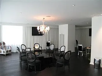 Rented by R New York